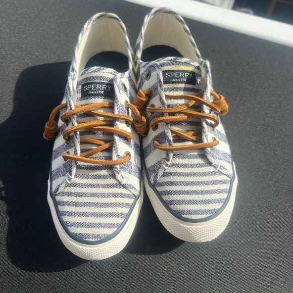 Sperry Seacoast Shoes W 7.5 - Picture 1 of 6